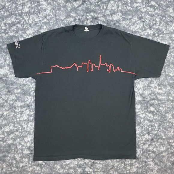 Vintage Pulse Of Las Vegas TShirt Mens Size XLarge Black Nevada Total Rewards - Picture 1 of 12